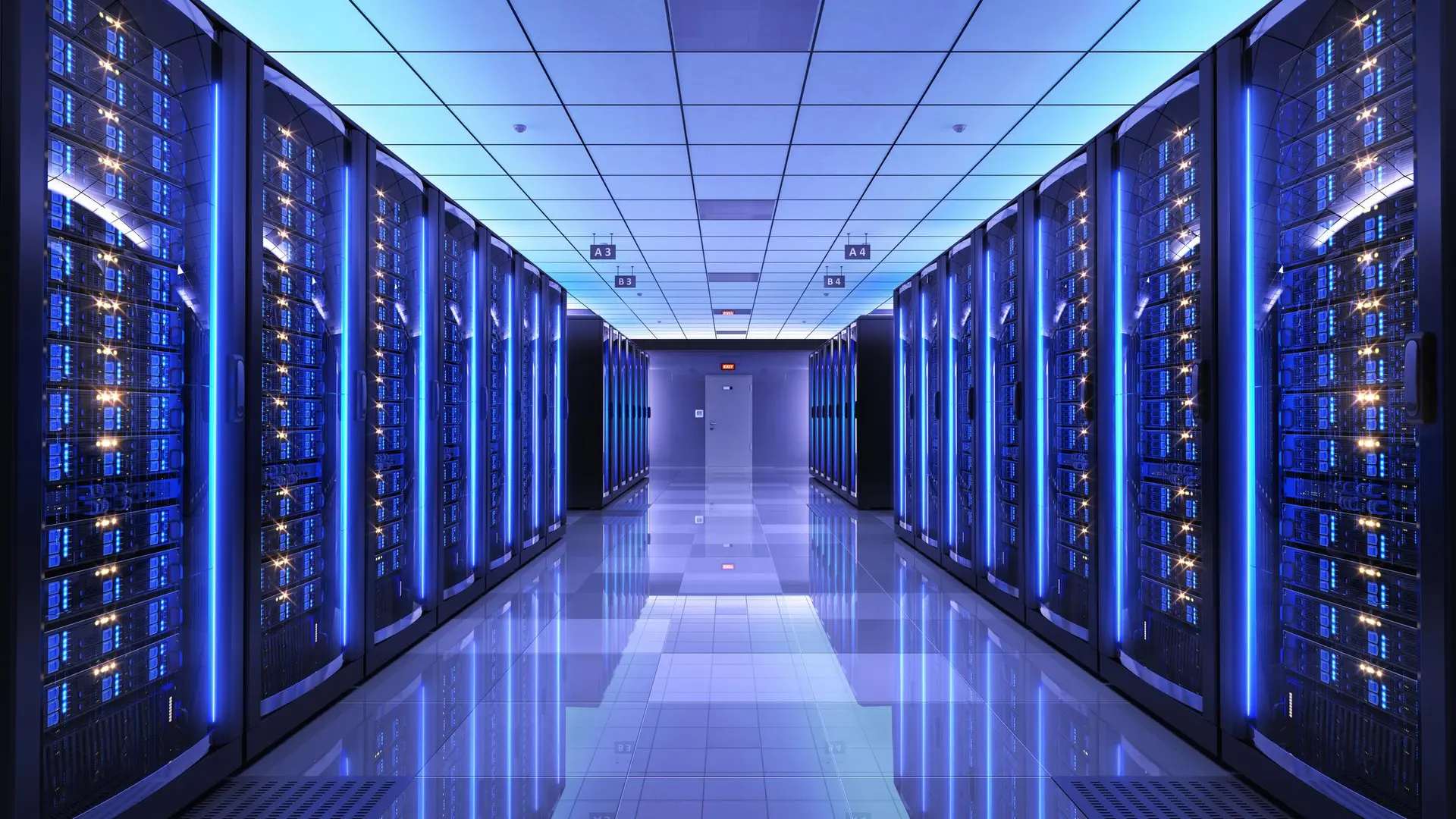 Data centre server infrastructure — hybrid cloud environment